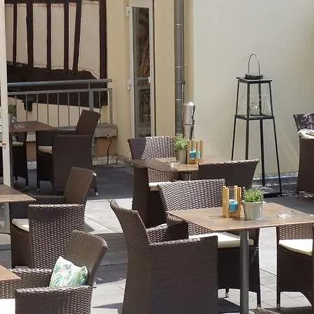 Ringhotel Nassau-oranien 4*