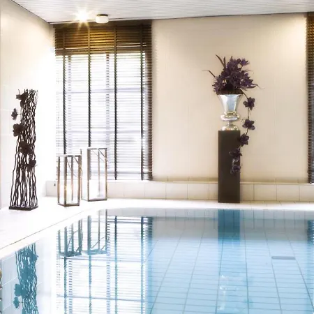 Ringhotel Nassau-oranien 호텔 하다마르