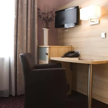 Ringhotel Nassau-oranien 4*