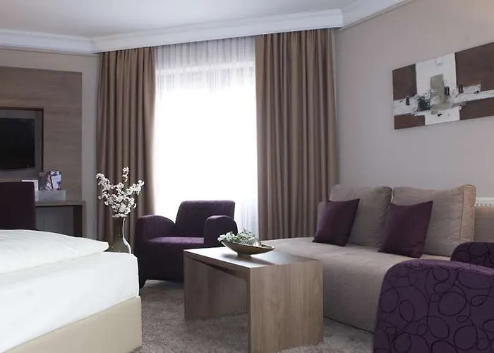 Hotel Ringhotel Nassau-oranien 4*